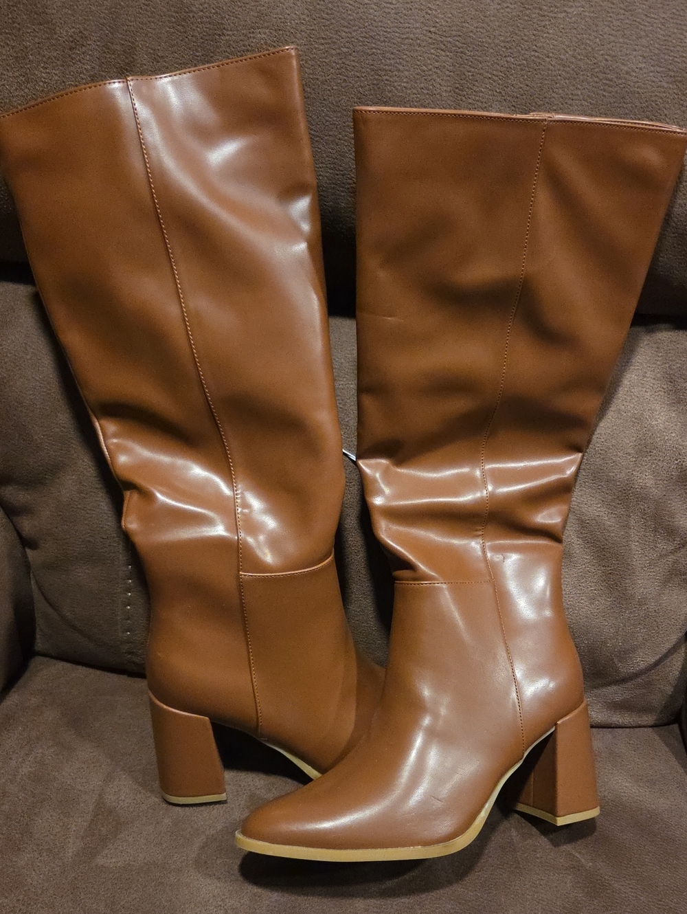 Women's Tall Brown Block-Heel Boots